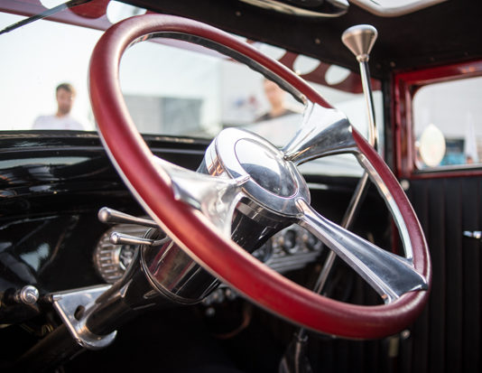 7 самых стильных ретроавтомобилей