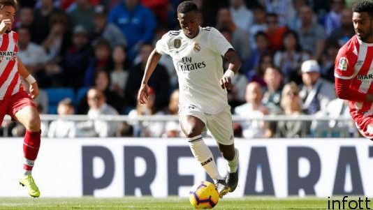 «Реал» на своем поле проиграл аутсайдеру испанской лиги