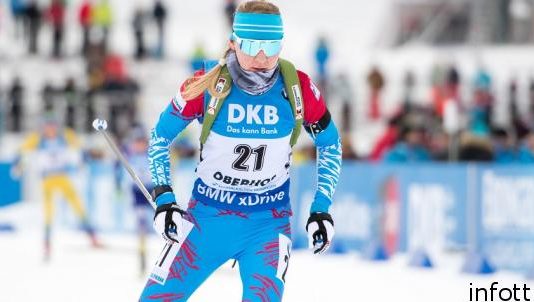 Российская биатлонистка назвала позором свое выступление на ЧЕ-2019