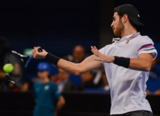 Карен Хачанов проиграл первой ракетке Грузии на турнире в Дубае