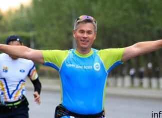 Массовый старт: шеф-редактор «МИРа» пробежал рекордный марафон в Алматы