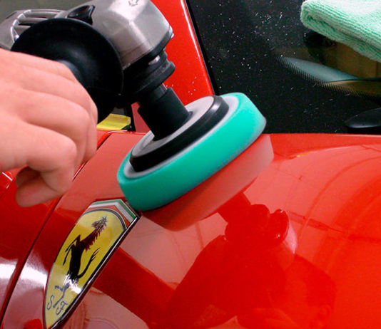 Что представляет собой детейлинг мойка автомобиля?