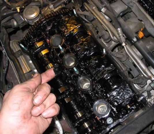 Действительно ли так нужно моторное масло для двигателя?