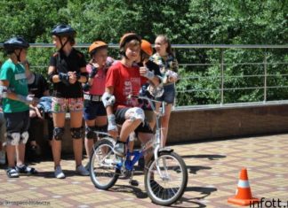 Кисловодские школьники прокатились на картинге и электросамокате