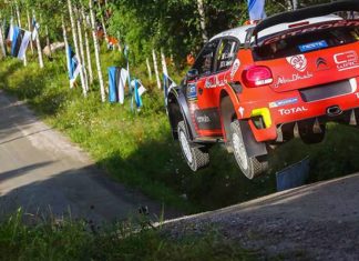 Каким навыкам обучит инструктор в школе экстремального вождения