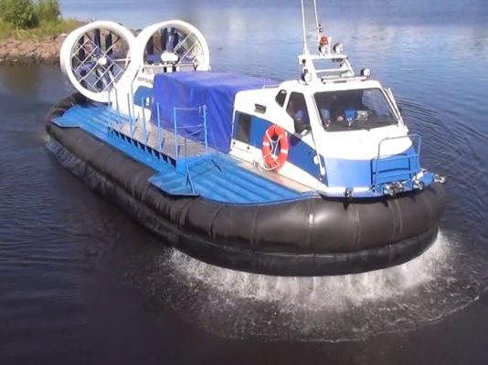 Что представляет собой суд на воздушной подушке?