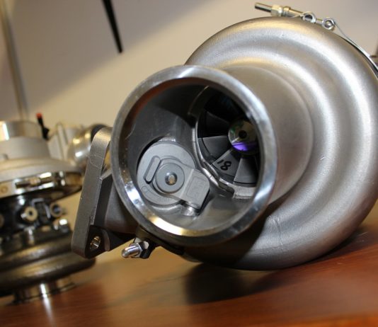 Для чего нужна турбина в автомобиле ?