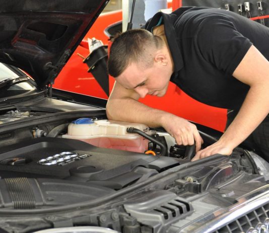 Как произвести осмотр б/у двигателя при покупке