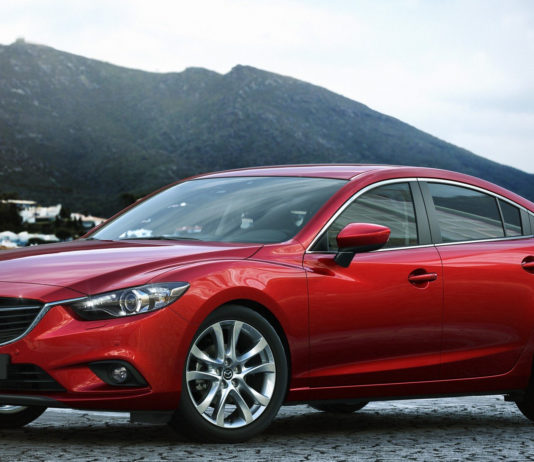 Обновленная Mazda 6 в России: турбомотор
