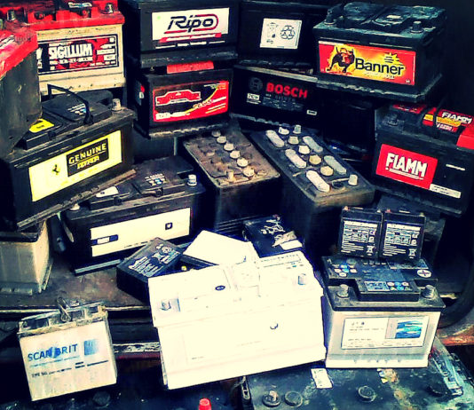 Зачем покупают старые аккумуляторы?