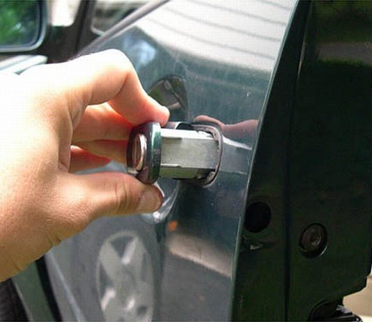 Ремонт и замена автомобильных замков