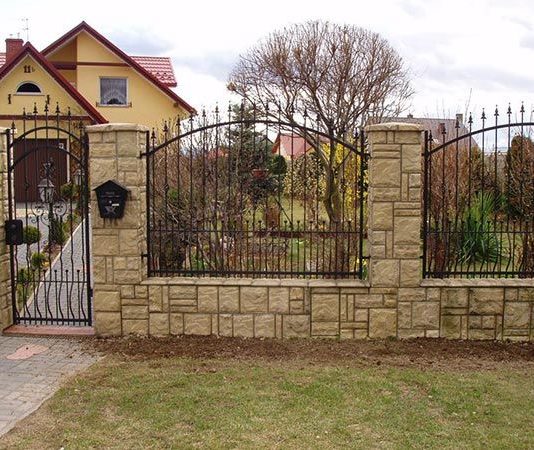 Ворота для ограждения частных домов