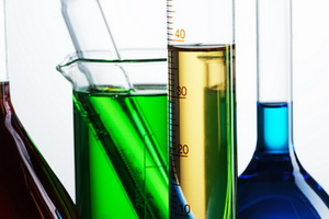 Топливные красители: кому и зачем нужно маркировать топливо