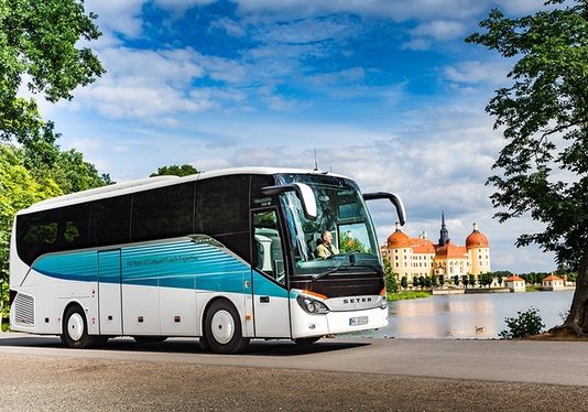 Туристический автобус: чем отличается и как выбрать