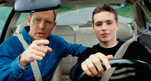 Самостоятельное обучение вождению автомобиля