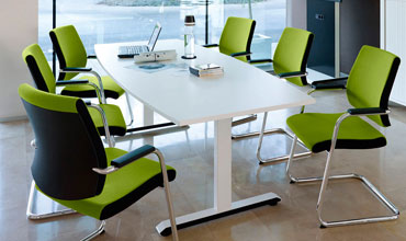Кресла для переговорной комнаты