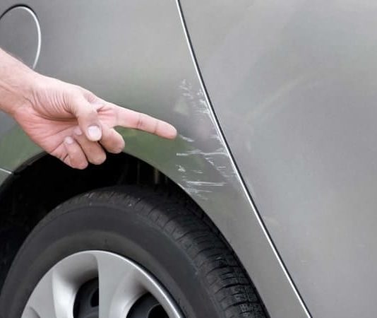 Техника ремонта сколов и царапин