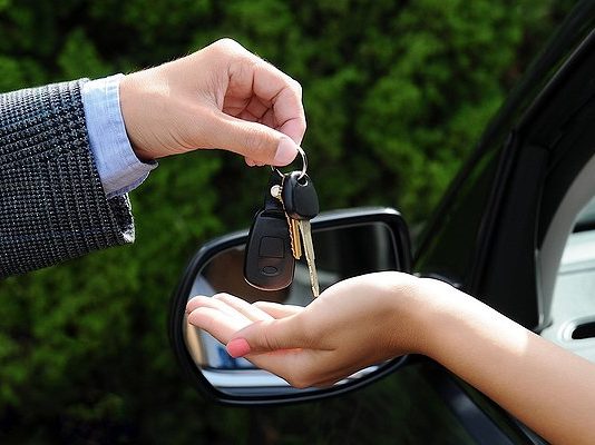 Как составить объявление о продаже подержанного авто?