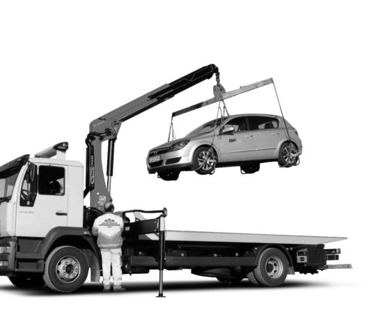 Вызов эвакуатора: преимущества и особенности