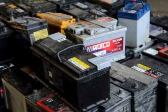 Как подготовить аккумулятор к сдаче на лом?