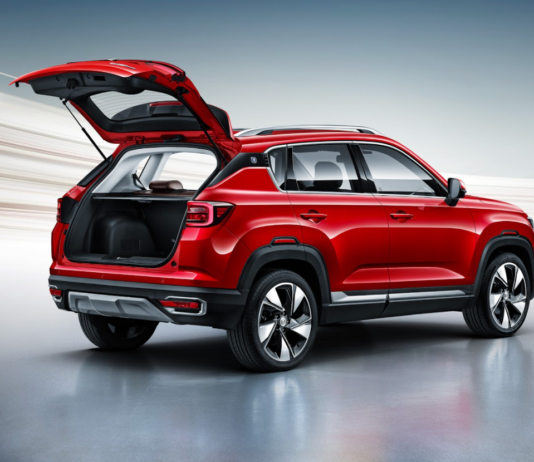 Сравнение CS35PLUS и Nissan Qashqai