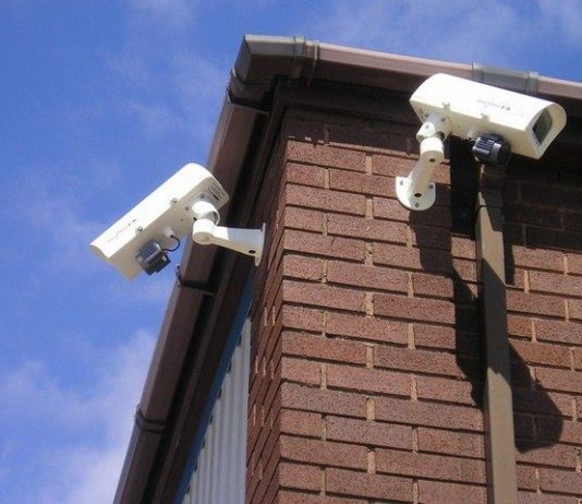 Видеонаблюдение в квартире и частном доме: правила монтажа