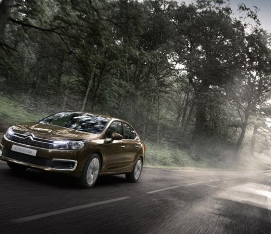 Шины от финской торговой марки Nokian для комфортного вождения во время суровой зимы и дождливого лета