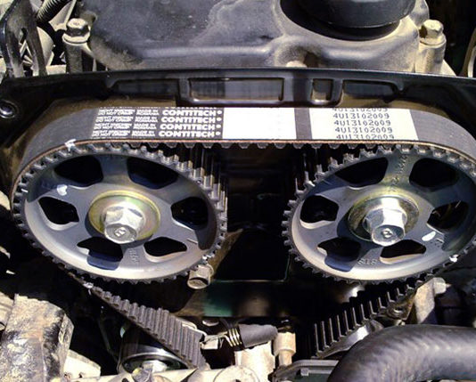 Замена ремня ГРМ: причины, последствия и способы