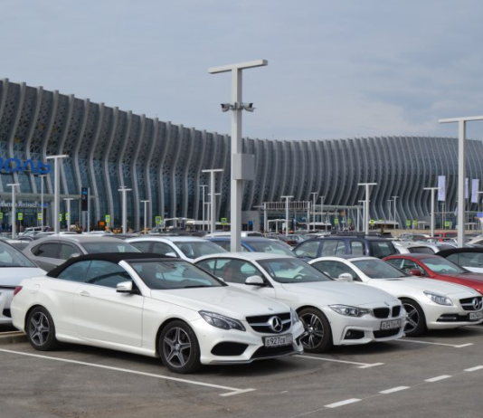 Прокат автомобилей в аэропорте Симферополя: главные преимущества