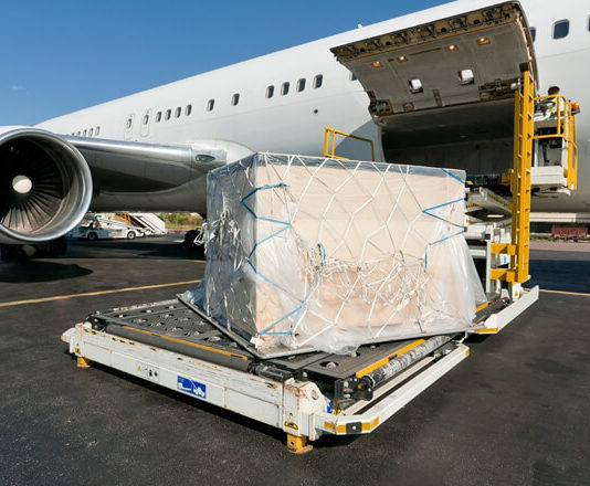 Грузовые авиаперевозки в Норильск: условия и особенности