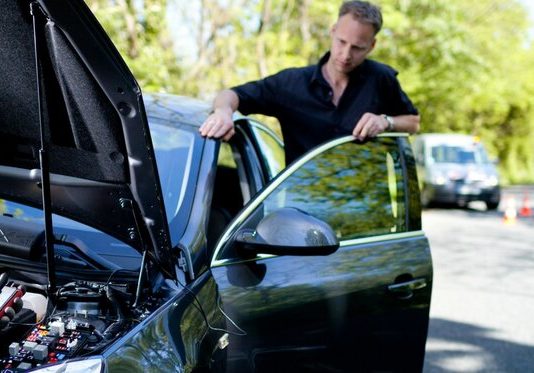 Помощь на дороге: как работает служба техпомощи