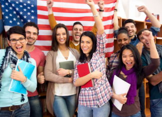 Work and Travel USA 2022 — работа в США для студентов от компании FLeaders и ее директора Игоря Щербаня