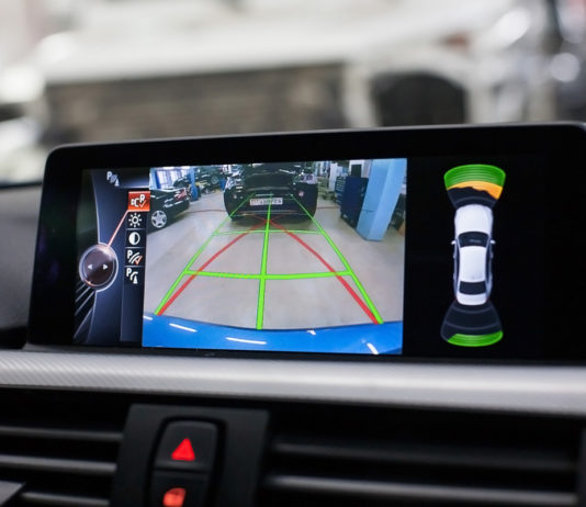 Как выбрать камеру заднего вида для автомобиля