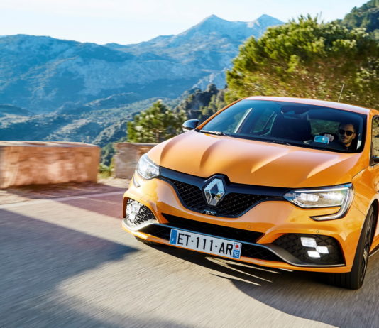 Что нужно учитывать при покупке автомобиля RENAULT