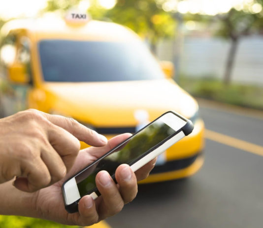 Преимущества использования услуг трансфера из аэропорта