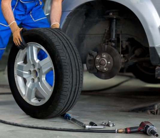 Для чего делается балансировка колес автомобиля?