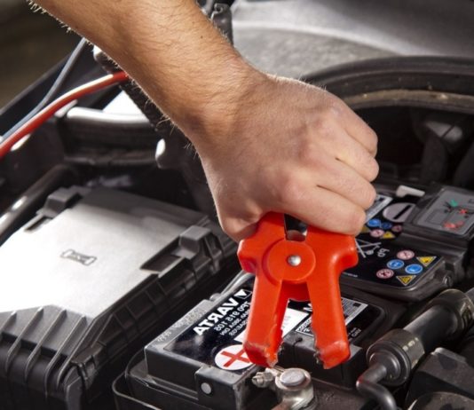 Как продлить срок службы автомобильного аккумулятора?