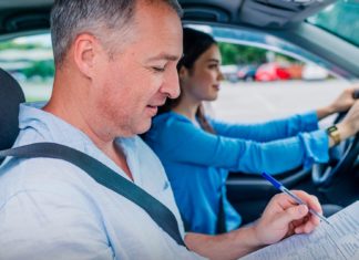 Как выбрать автошколу?