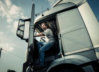 Предрейсовый медицинский осмотр водителей: почему это важно