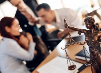Зачем нужен адвокат по семейным делам и спорам?