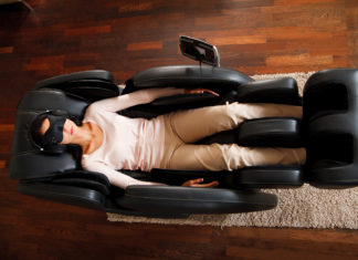 Польза и вред массажных кресел: все плюсы и минусы