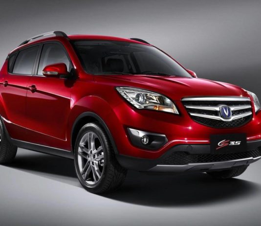 Какую машину брать начинающему водителю