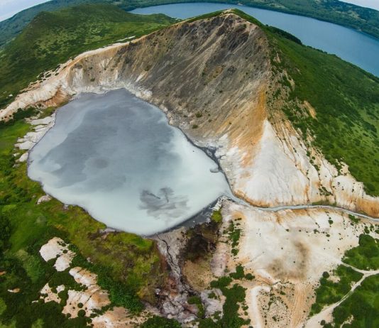 Что посмотреть на Курильских островах?