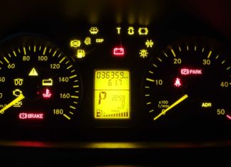 Как работает индикационная лампа аккумулятора?