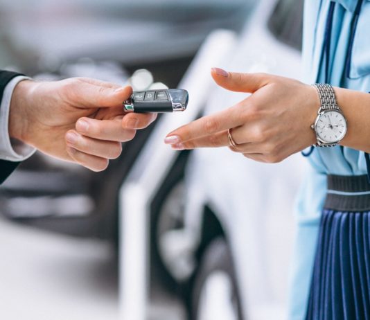 Аренда Mercedes Sprinter VIP с водителем: элегантность и комфорт в каждой поездке