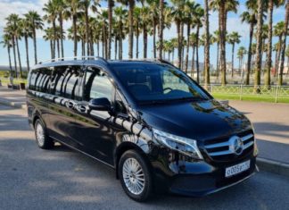 Семейный автомобиль Mercedes V-class