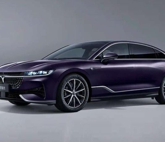 Опубликованы первые изображения гибридного Voyah Zhuiguang PHEV