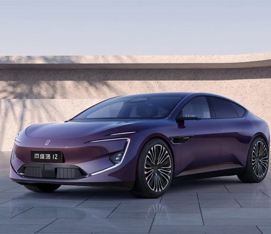 Автомобили Avatr официально будут продаваться в России