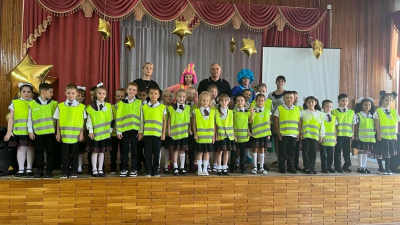 Сотрудники Госавтоинспекции Адыгеи провели торжественное посвящение первоклассников в пешеходы