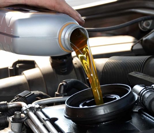Моторное масло для легкового авто: как выбрать